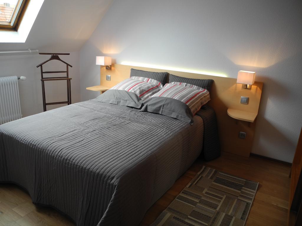Au Pied Du Chateau Lichtenberg Szoba fotó