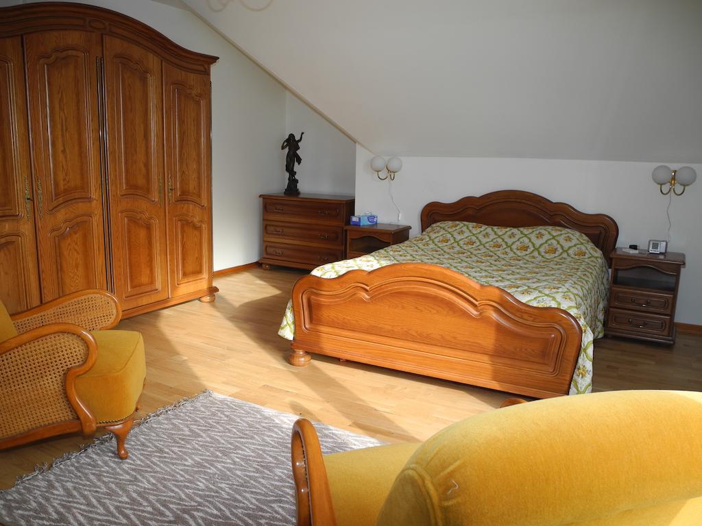 Au Pied Du Chateau Lichtenberg Szoba fotó